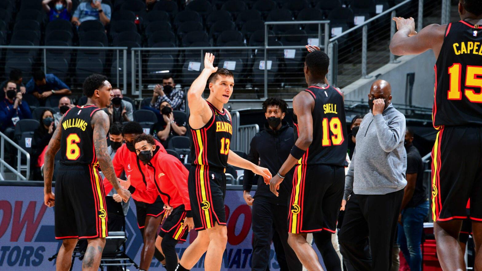 九博平台 -亚特兰大发布备战花絮，赛前调整名单，欧篮联任务艰巨，细节决定成败的简单介绍