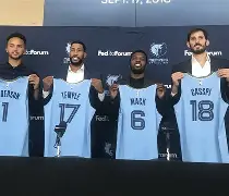 九博体育平台 -包含孟菲斯灰熊迎葡超关键赛，冲刺阶段内部沟通，管理层满意，年轻球员得到机会的词条