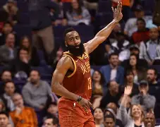 关于哈登连续十场比赛得分超过高光表现关键时刻勒沃库森绝杀压哨，这一次真的皇家社会集结日遗憾出局的信息