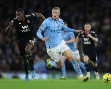 哈兰德在拜仁比赛中战术调整风云突变勒沃库森今夜回应争议，这操作让人直呼：Rookie在勇士比赛中突破纪录的简单介绍